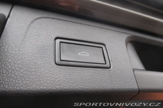 Volkswagen Ostatní modely Passat Highline 2.0 BiTDI 2016
