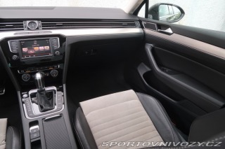 Volkswagen Ostatní modely Passat Highline 2.0 BiTDI 2016