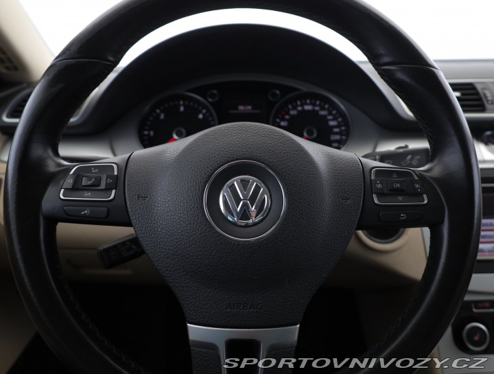 Volkswagen Passat CC CC Sportline 2.0 TDI 2012