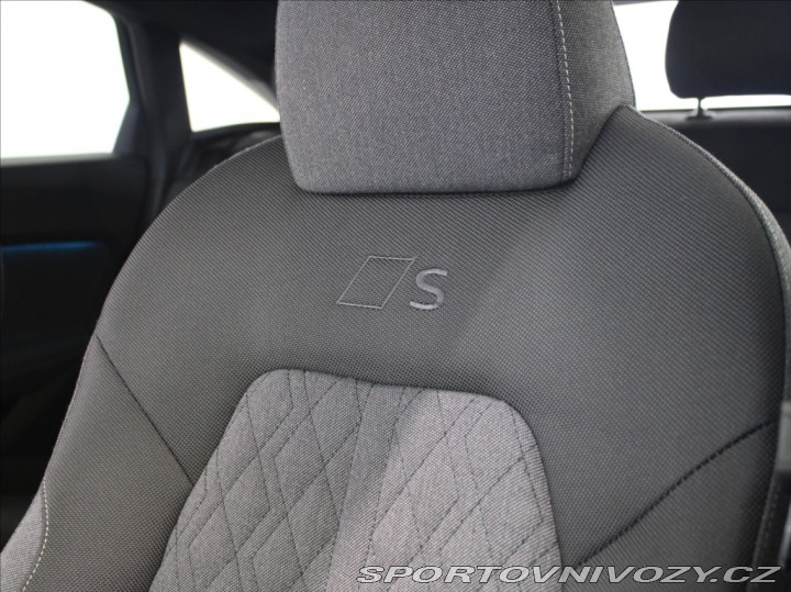Audi A5 2,0 40TDi Quattro S-line 2025