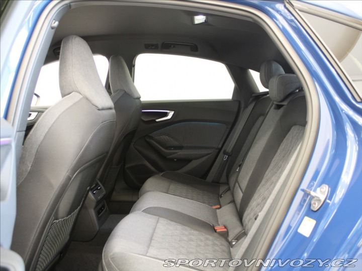 Audi A5 2,0 40TDi Quattro S-line 2025