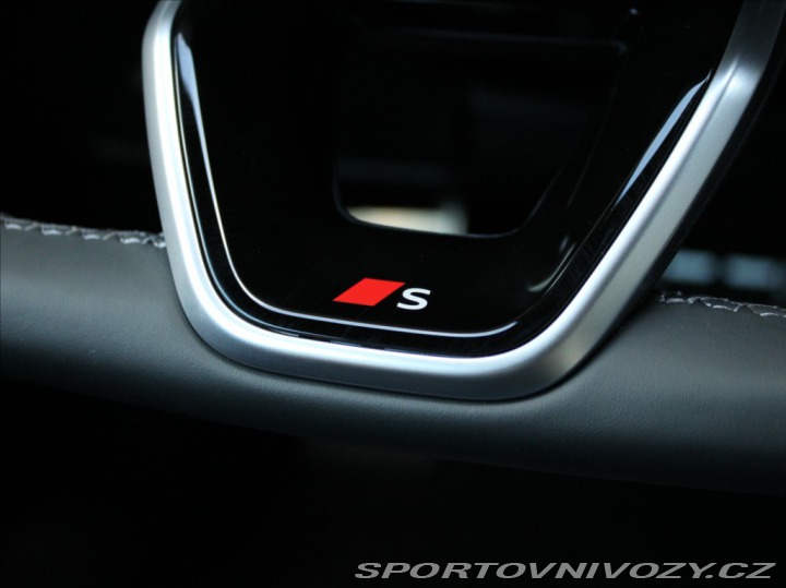 Audi A5 2,0 40TDi Quattro S-Line 2025