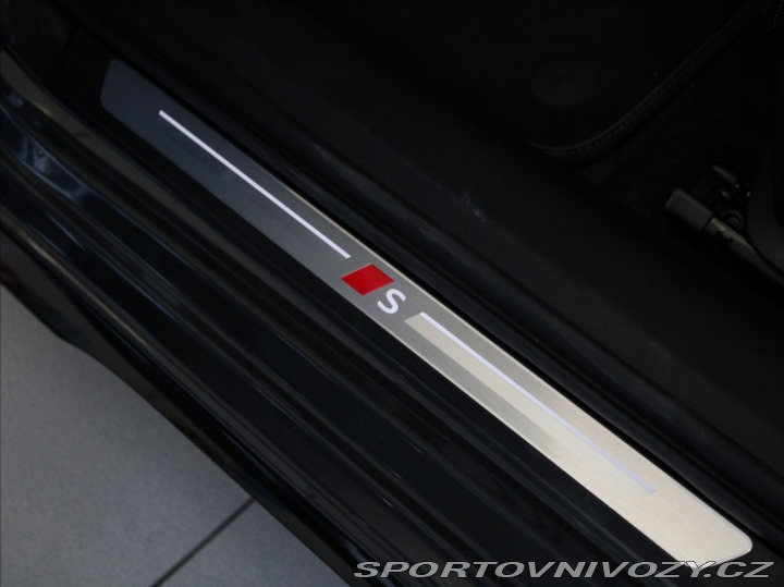 Audi A5 2,0 40TDi Quattro S-Line 2025
