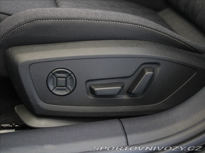 Audi A5 2,0 40TDi Quattro S-Line 2025
