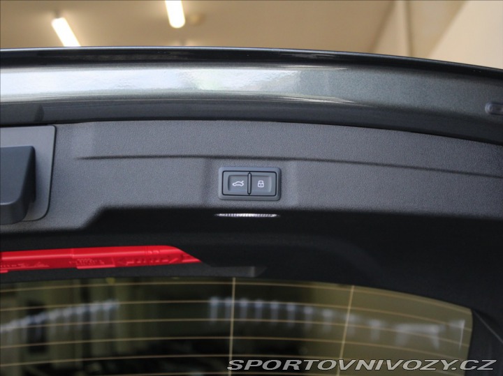 Audi A5 2,0 40TDi Quattro S-Line 2025
