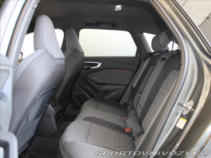 Audi A5 2,0 40TDi Quattro S-Line 2025