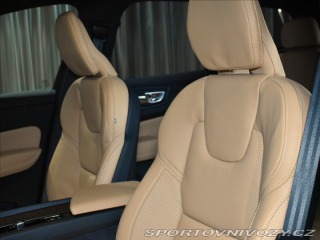 Volvo Ostatní modely XC60 2,0 T6 AWD Ultra Dark  Pl 2025