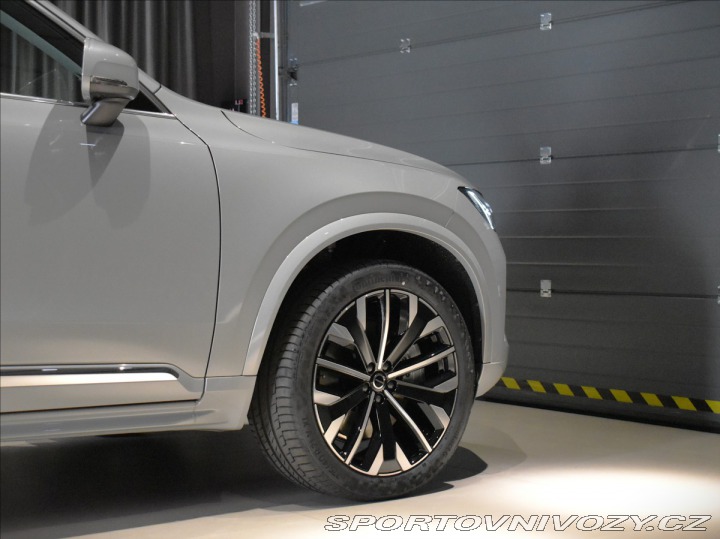 Volvo Ostatní modely XC90 2,0 T8 AWD Plus Bright P 2025