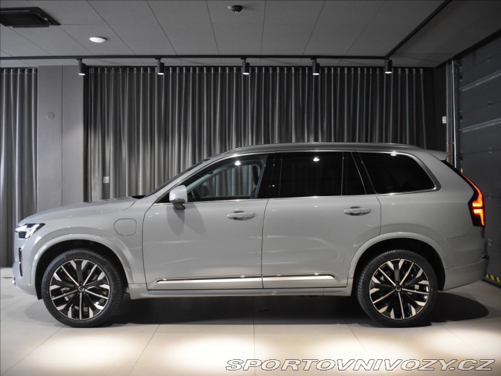 Volvo Ostatní modely XC90 2,0 T8 AWD Plus Bright P 2025