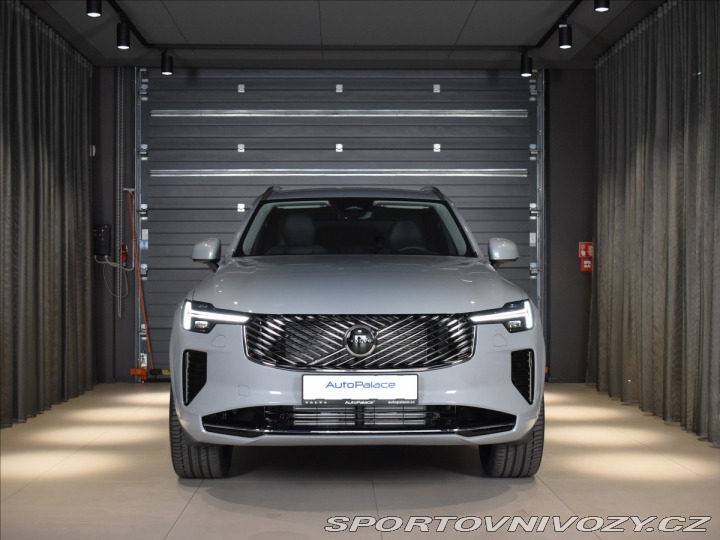 Volvo Ostatní modely XC90 2,0 T8 AWD Plus Bright P 2025