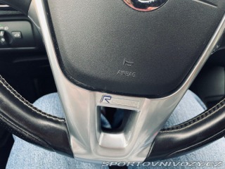 Volvo V40 2,0 R design 1800