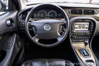 Jaguar S-Type 4.2 V8 Executive 2003