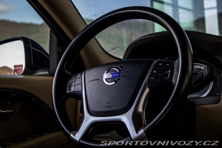 Volvo S80 D5 2.4L 158kW 2011