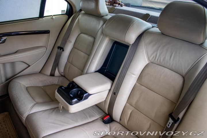 Volvo S80 D5 2.4L 158kW 2011