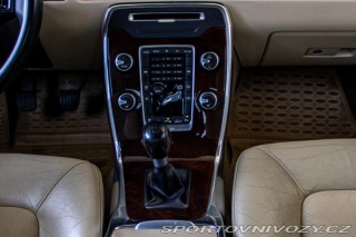 Volvo S80 D5 2.4L 158kW 2011