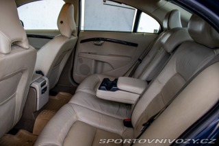 Volvo S80 D5 2.4L 158kW 2011