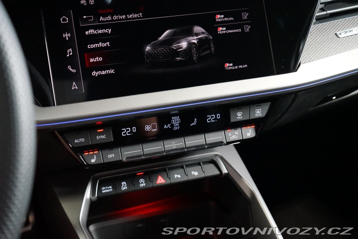 Audi RS3 Limo B&O Matrix Záruk 2024