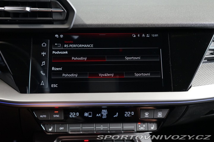 Audi RS3 Limo B&O Matrix Záruk 2024