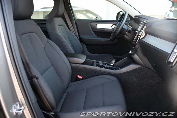 Volvo Ostatní modely XC40 T5 INSCRIPTION RECHARGE K 2021