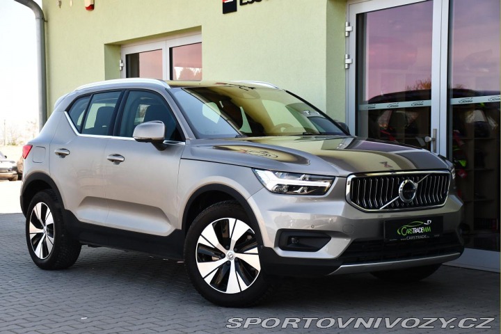 Volvo Ostatní modely XC40 T5 INSCRIPTION RECHARGE K 2021