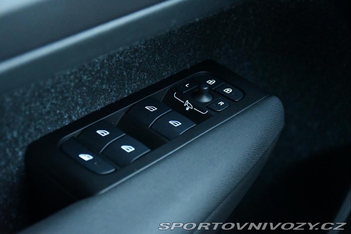 Volvo Ostatní modely XC40 T5 INSCRIPTION RECHARGE K 2021