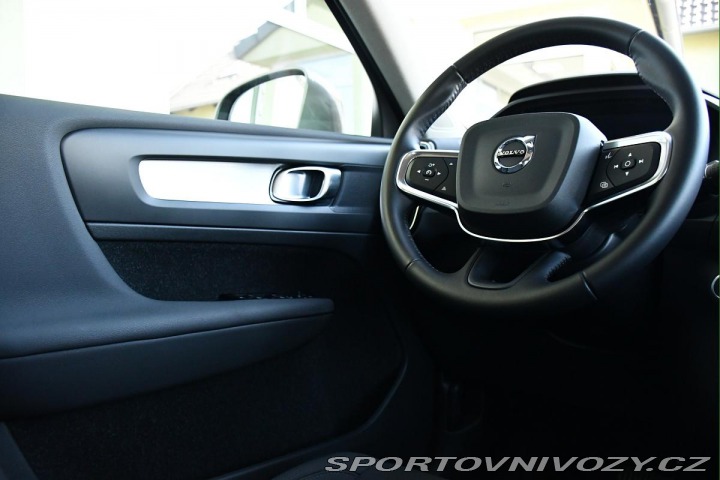 Volvo Ostatní modely XC40 T5 INSCRIPTION RECHARGE K 2021