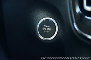 Volvo Ostatní modely XC40 T5 INSCRIPTION RECHARGE K 2021