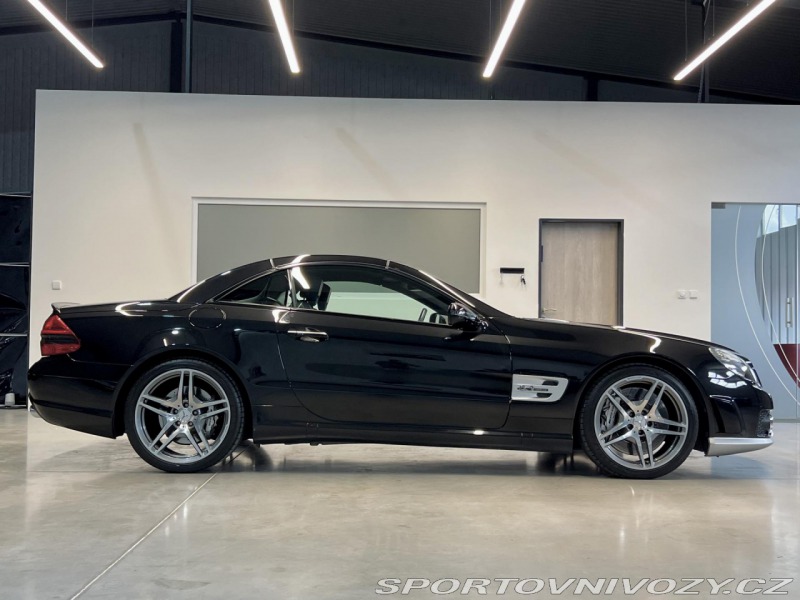 Mercedes-Benz SL 63 AMG