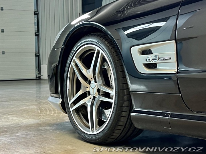 Mercedes-Benz SL 63 AMG 2011