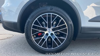 Porsche Macan 4S 2025