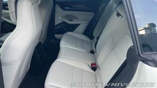 Porsche Macan 4S 2025