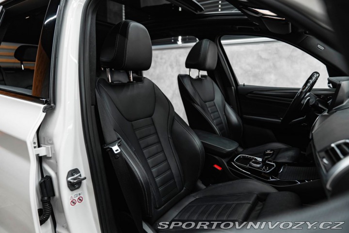 BMW X3 M40i, Panorama, Laser 2022