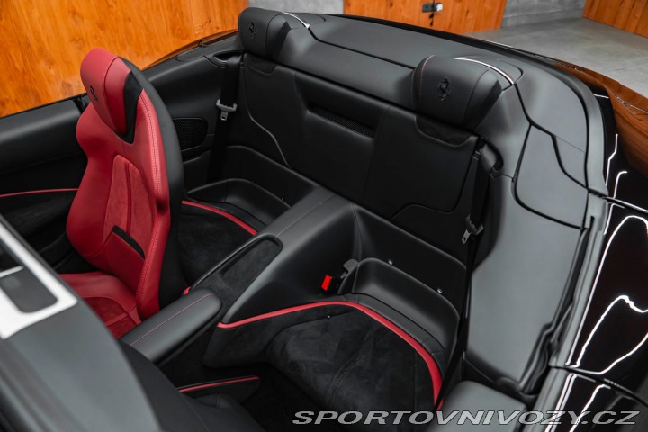 Ferrari Roma SPIDER, LED, 360 1800