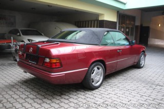 Mercedes-Benz Ostatní modely 124 300 CE-24V 1993
