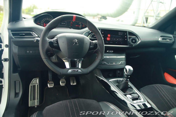 Peugeot 308 GT 2015