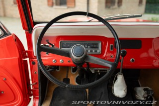 Ostatní značky Ostatní modely Jeep COMANDO 1976