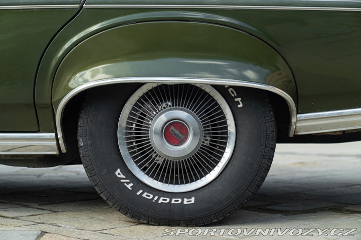 Ford Ostatní modely GRAN TORINO 4 DOOR 5.7 V8 BROUGHAM 1976