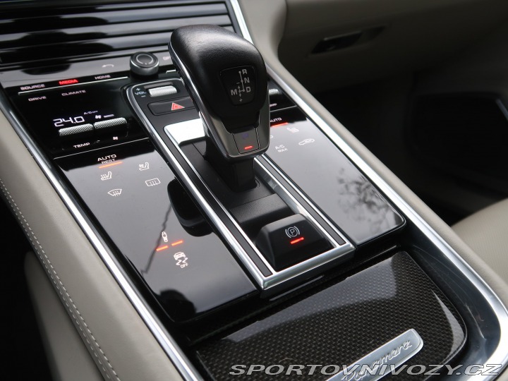 Porsche Panamera Turbo 2017