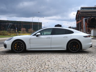 Porsche Panamera Turbo 2017