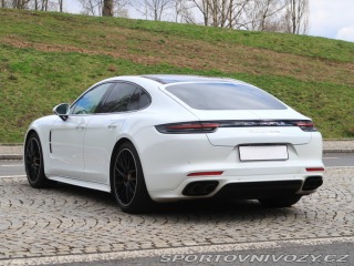 Porsche Panamera Turbo 2017