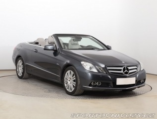 Mercedes-Benz E E 200 2010