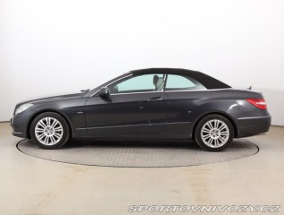Mercedes-Benz E E 200 2010