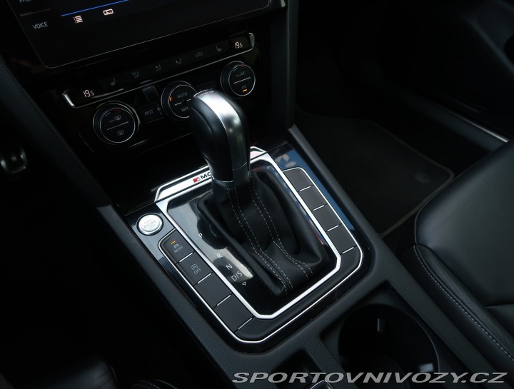 Volkswagen Arteon R-line 2.0 BiTDI 4Motion 2018