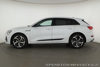 Audi Ostatní modely e-tron  e-tron 50 quattro 2021