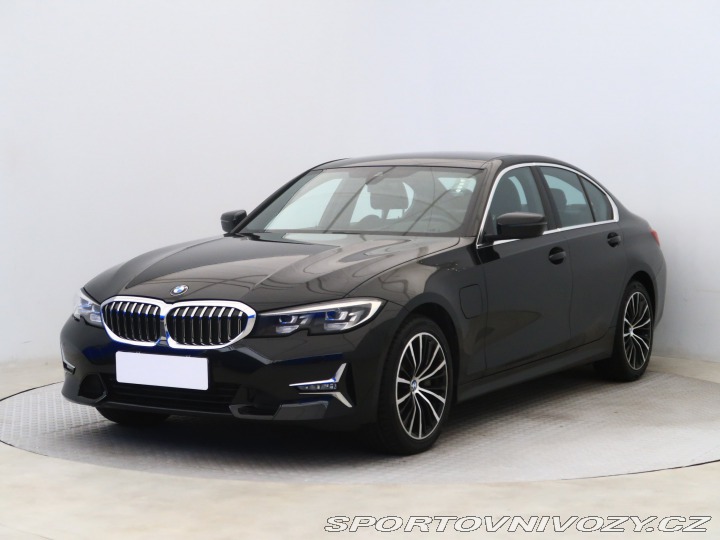 BMW 3 330 e 2020