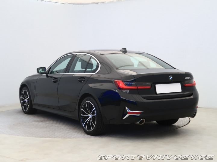 BMW 3 330 e 2020