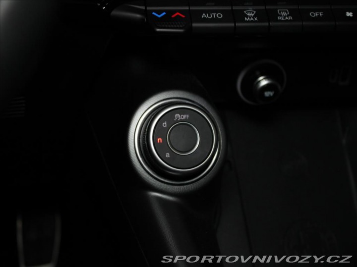 Alfa Romeo Tonale 1,5 T. e-Hybrid Akční CE 2023