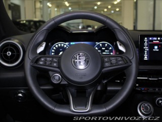 Alfa Romeo Tonale 1,5 T. e-Hybrid  Akční CE 2023