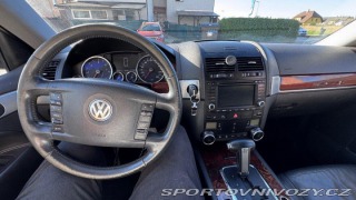 Volkswagen Ostatní modely Touareg 3,0 1800