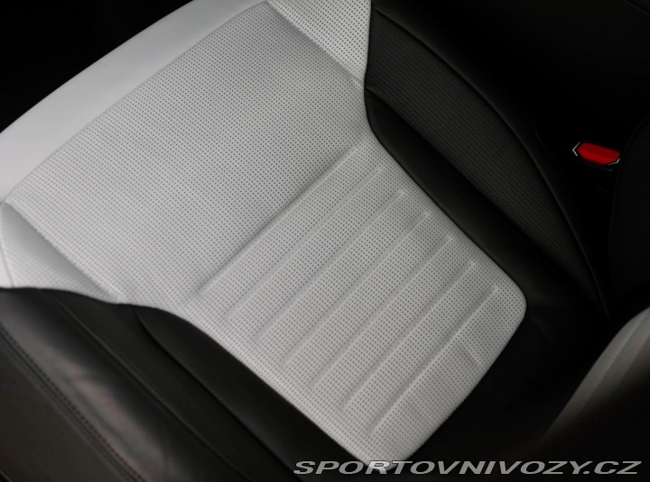 Ostatní značky Ostatní modely Land Rover Range Rover Sport SV Edition One 4,4 V8, 6 2024